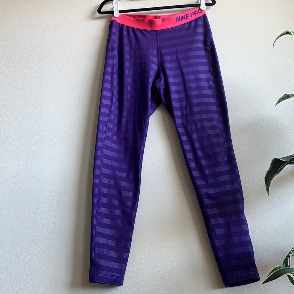 Nike leggings
